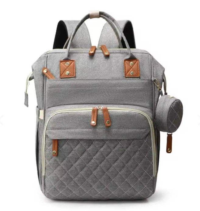 La mochila que toda mamá necesita: Pañalera, cuna y térmico en uno solo
